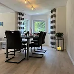 Geschmackvolle Moderne Apartment-wohnungen דירה Hünfeld