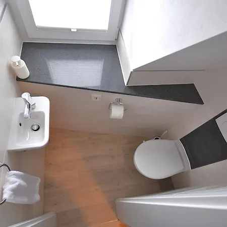 Geschmackvolle Moderne Apartment-wohnungen *