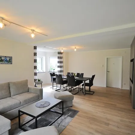 Geschmackvolle Moderne Apartment-wohnungen *