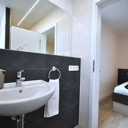 Apartment Geschmackvolle Moderne Apartment-wohnungen *